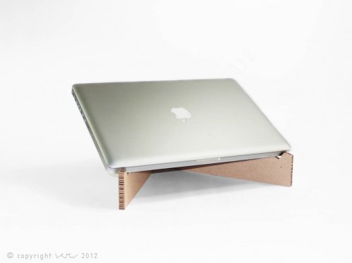 Laptop stand photo set pozible2.jpg