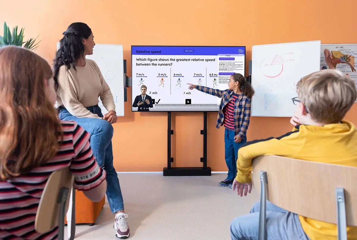 Education use case: an AI virtual teacher delivering a lesson with a student chat bar