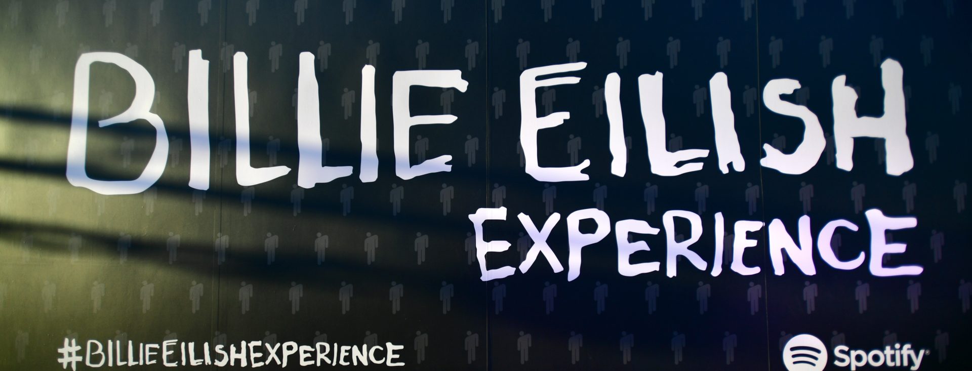 Billie Eilishs Dark Debut Album Comes To Life Inside