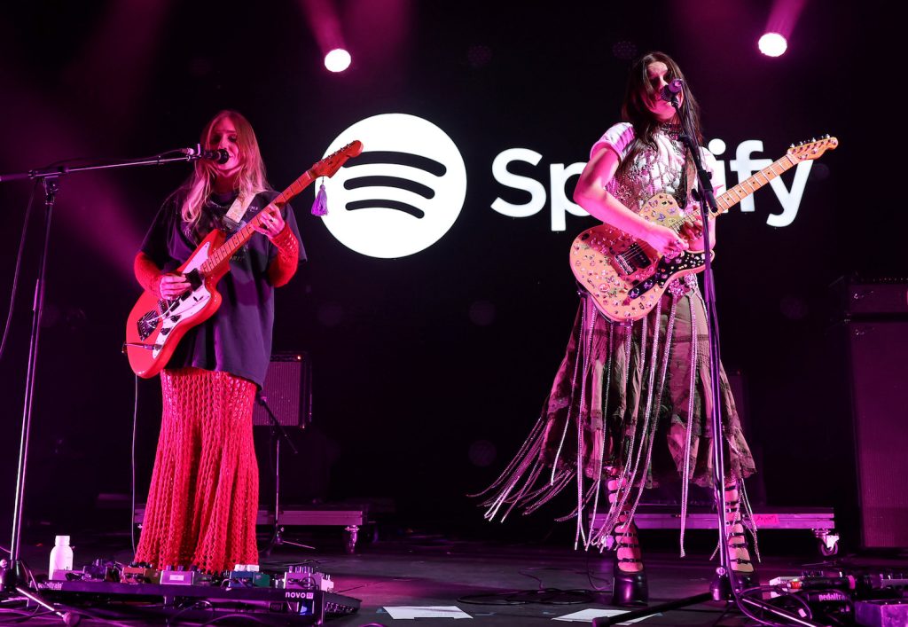 WEST HOLLYWOOD, CALIFORNIA - FEBRUARY 02: (L-R) Hester Chambers and Rhian Teasdale of Wet Leg perform onstage during Spotify's 2023 Best New Artist Party at Pacific Design Center on February 02, 2023 in West Hollywood, California. (Photo by Monica Schipper/Getty Images for Spotify)