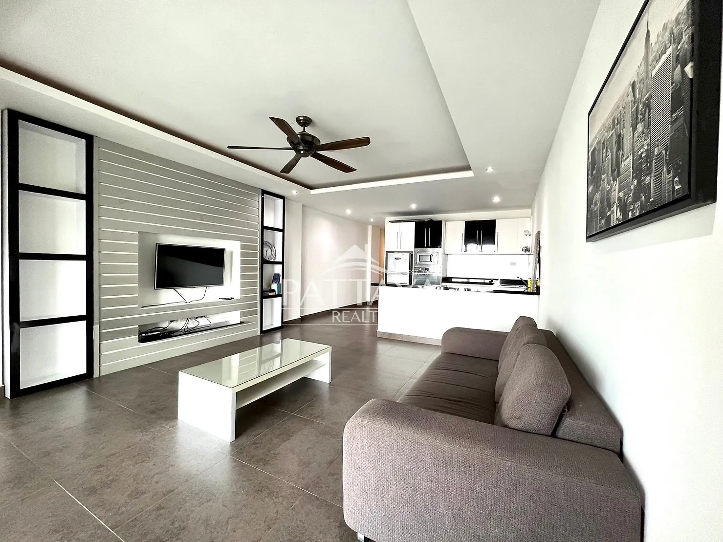 One Bedroom Condo Apartment For Sale in Pratumnak — photo 6