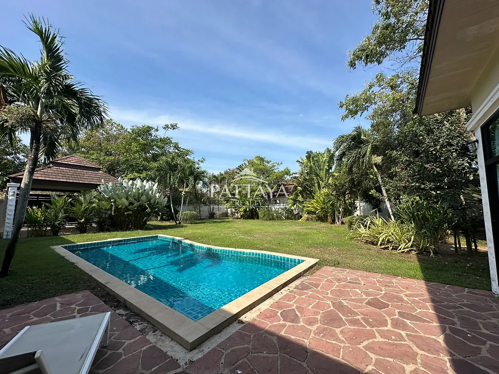 Beautiful Family Home — photo 2