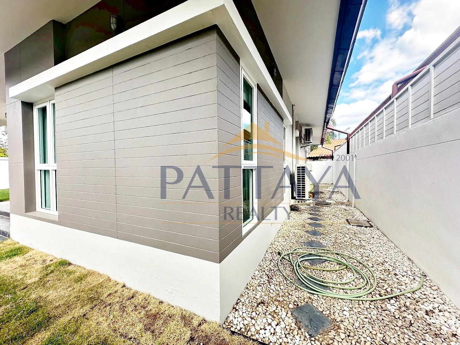 Four Bedroom House For Sale and Rent in East Jomtien - Huay Yai — photo 8