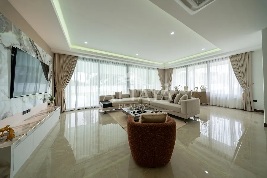 Five Bedroom House For Sale in East Jomtien - Huay Yai — photo 6