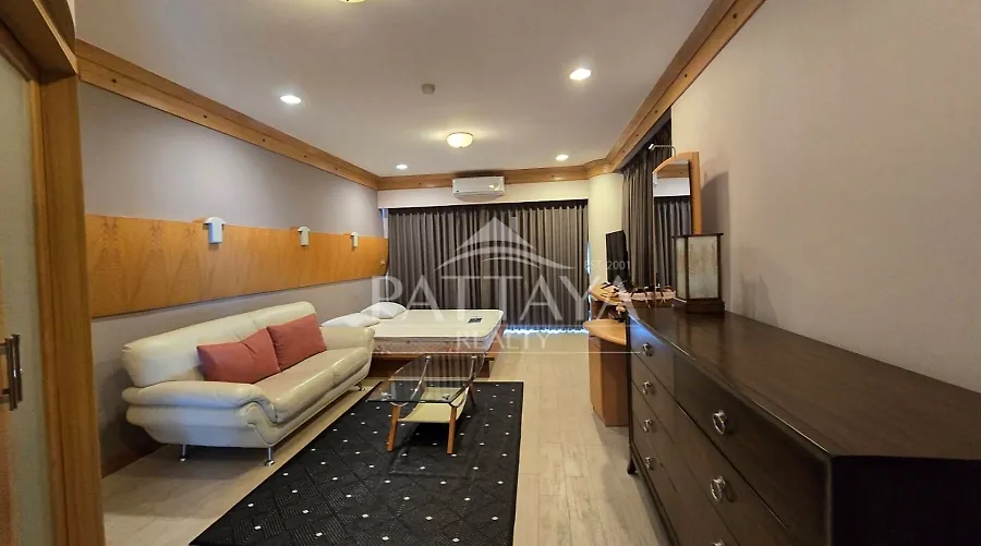 Kritsada Golden Condotel Cliff & Park