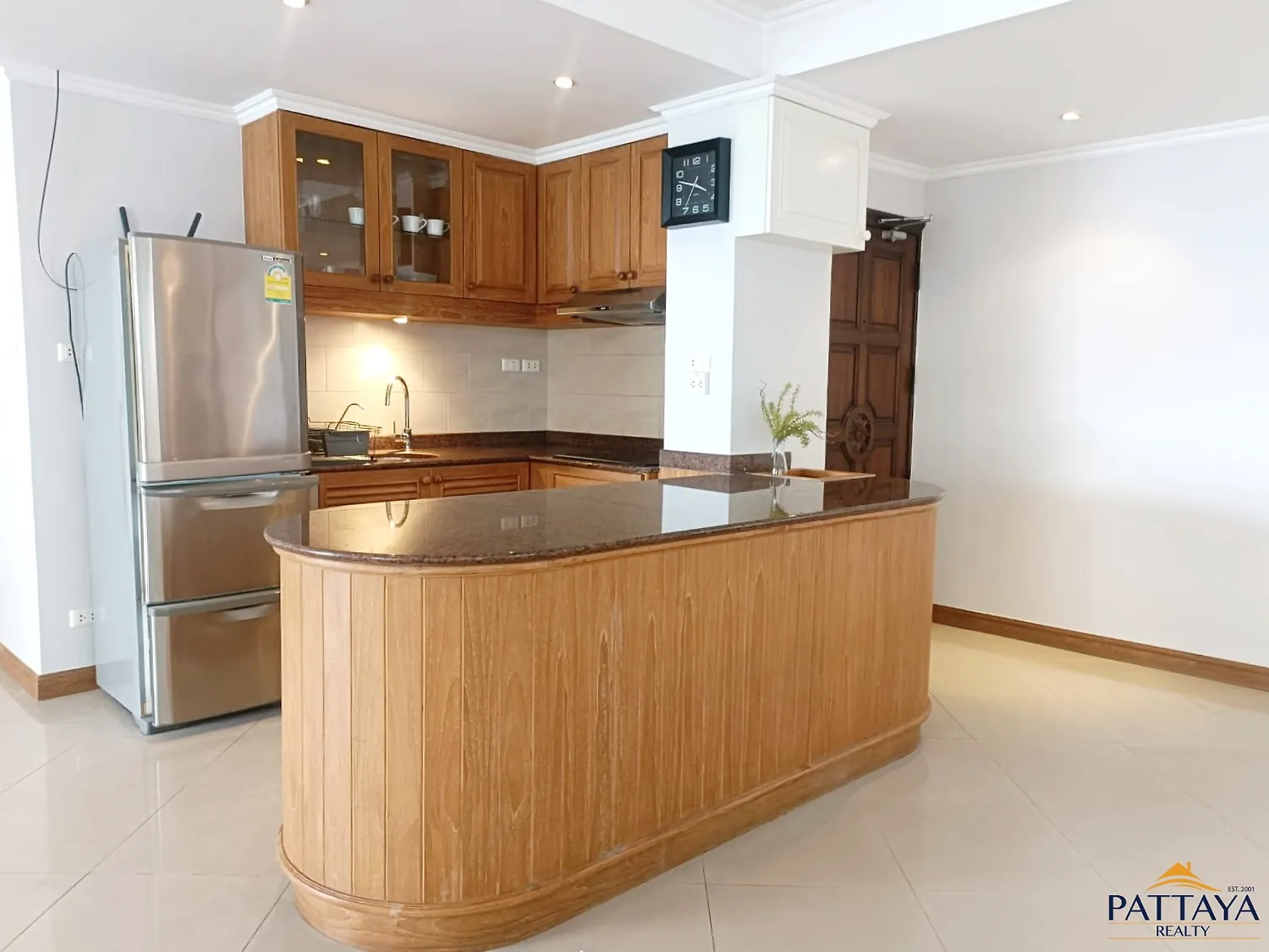 Two Bedroom Condo Apartment For Sale in Jomtien — photo 3