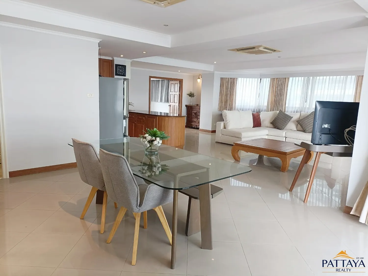 Two Bedroom Condo Apartment For Sale in Jomtien — photo 5