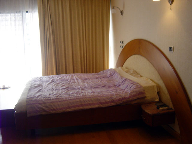 Кондо  с двумя спальнями в аренду (Pratumnak)