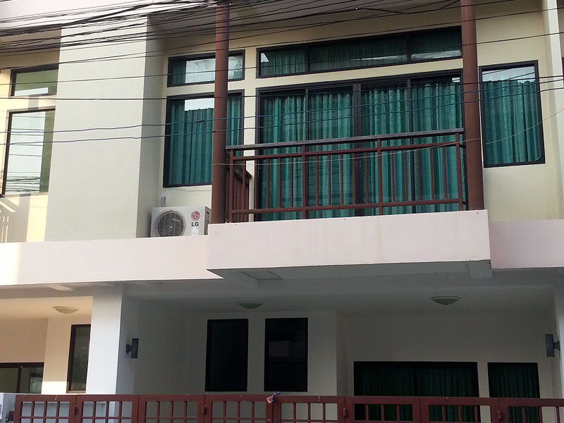 Three bedroom  house for Rent in Central Pattaya
