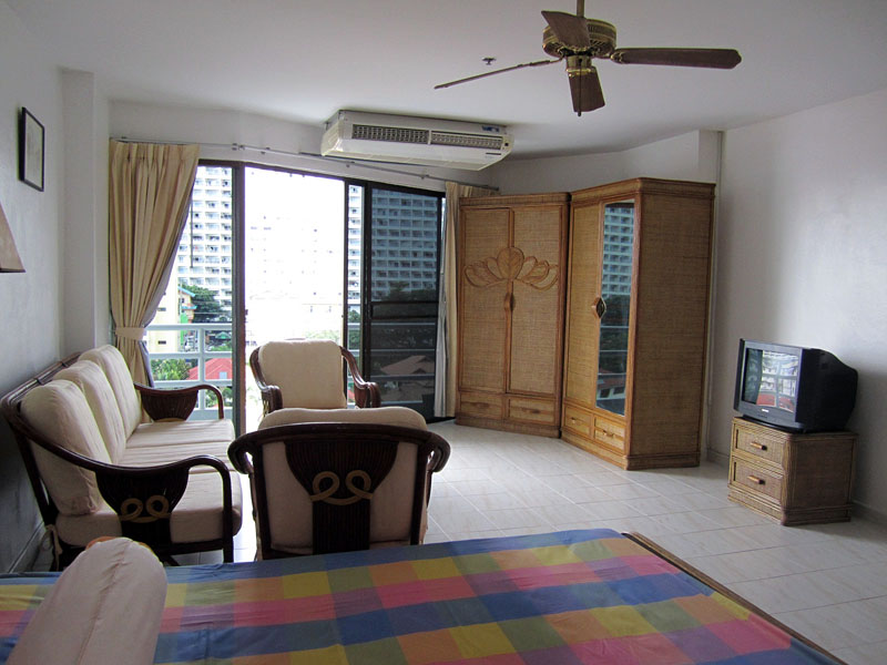 Studio apartment  condo for Rent in Jomtien