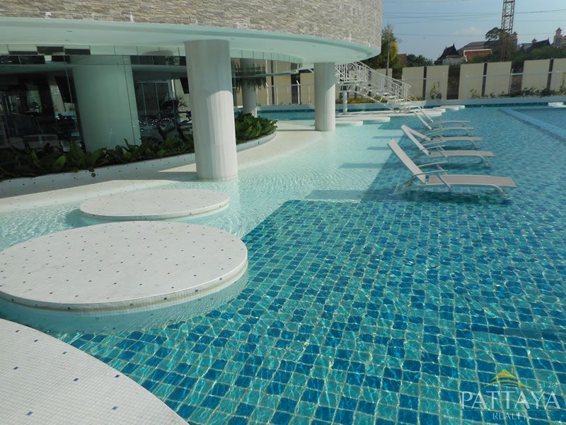 Two bedroom  condo for Sale in Na Jomtien