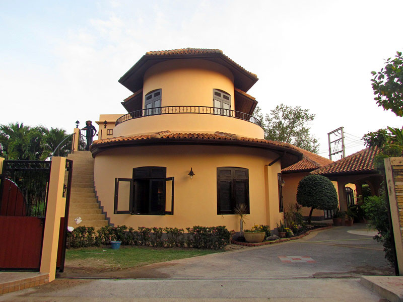 Four bedroom  house for Sale in East Pattaya