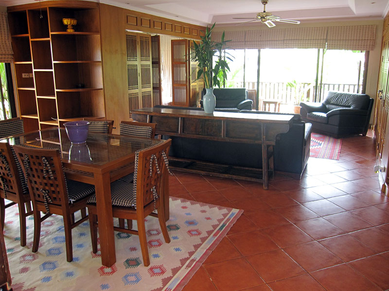 Two bedroom  condo for Rent in Jomtien