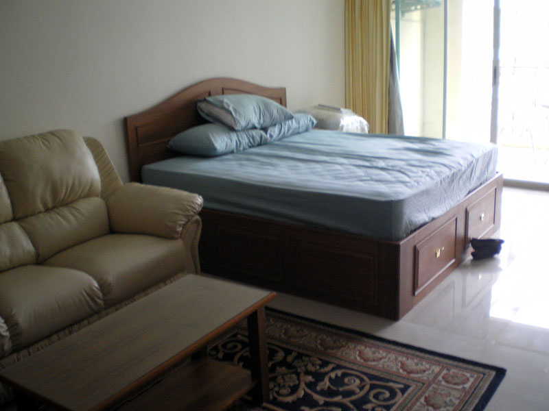 Studio apartment  condo for Rent in Jomtien