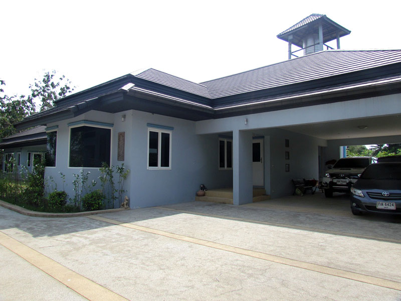 Four bedroom  house for Rent in East Pattaya