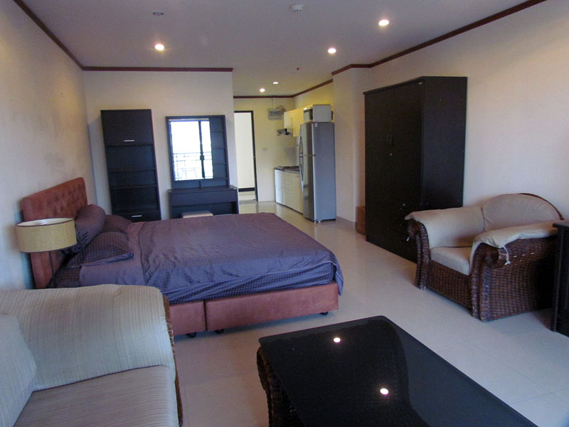 Studio apartment  condo for Sale and Rent in Wong Amat