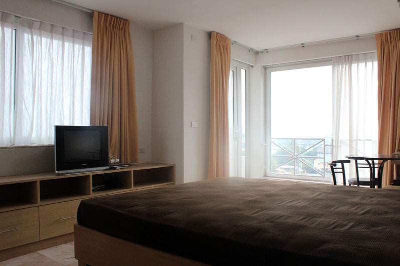 Two bedroom  condo for Sale in Jomtien