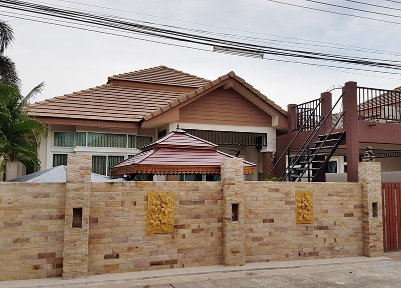 Three bedroom  house for Sale in East Pattaya