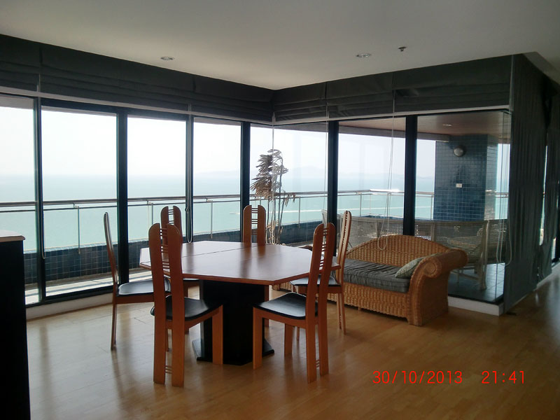 Two bedroom  condo for Rent in Pratumnak