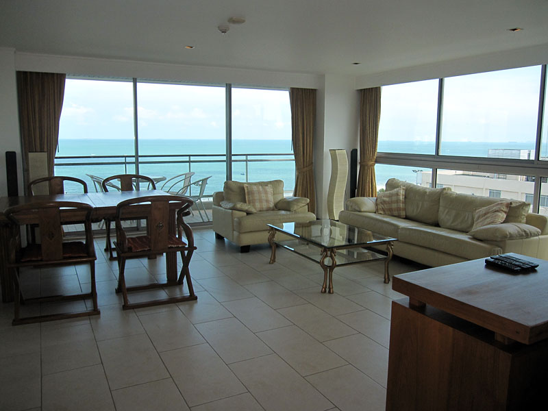 Two bedroom  condo for Rent in North Pattaya