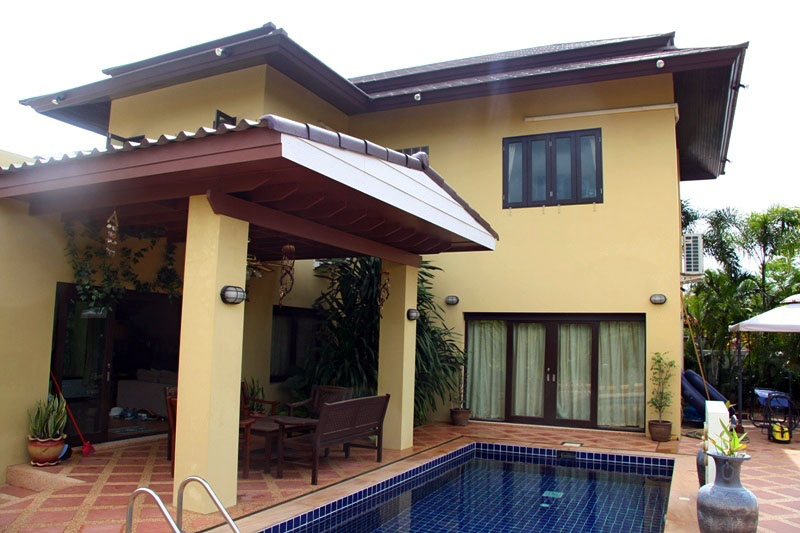 Four bedroom  house for Sale in Bang Saray