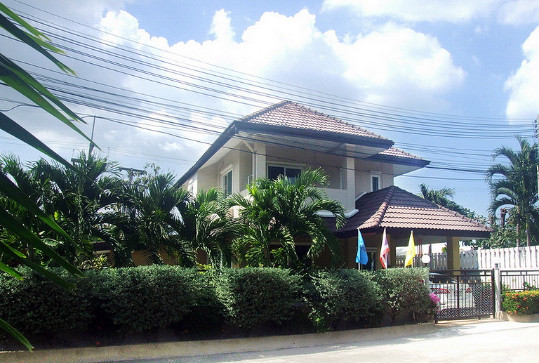 Three bedroom  house for Sale and Rent in East Pattaya