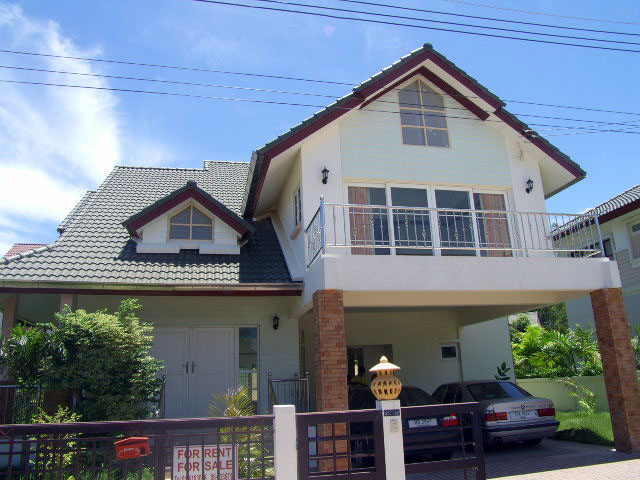 Three bedroom  house for Rent in East Pattaya