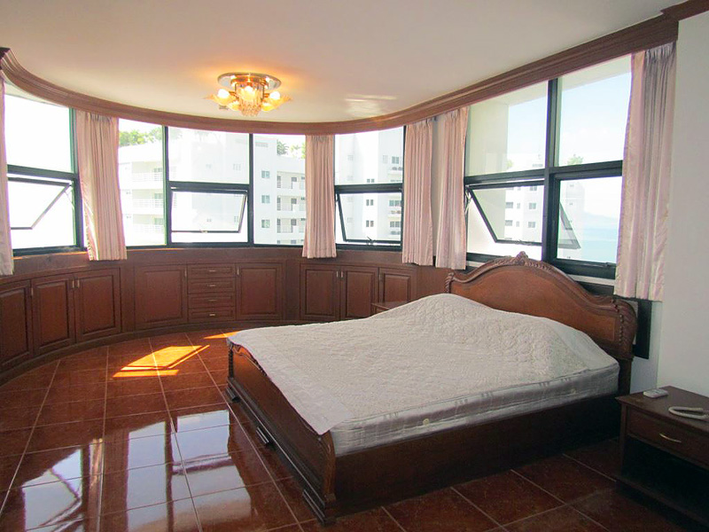 Two bedroom  condo for Rent in Jomtien