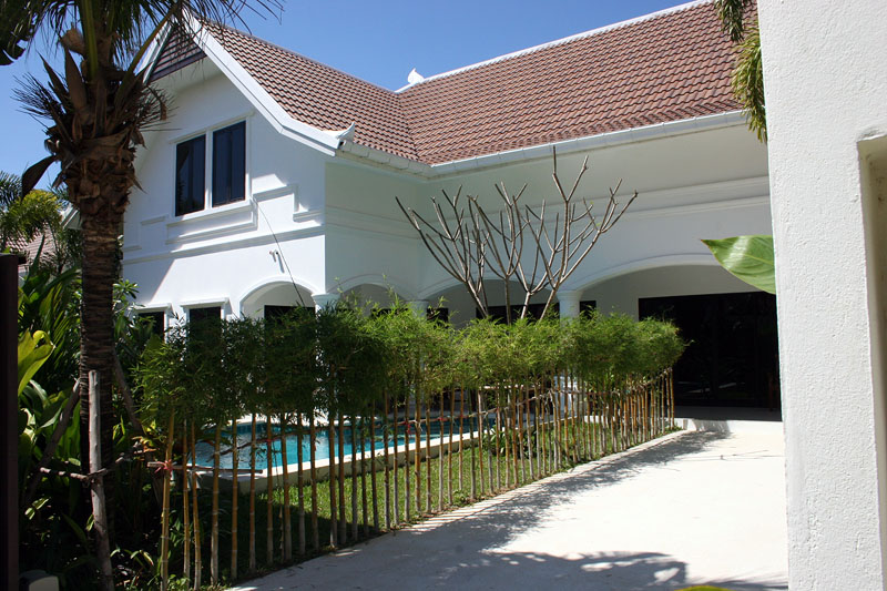 Three bedroom  house for Sale in Baan Amphur