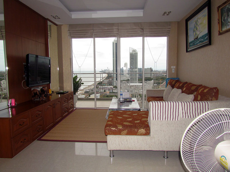 Two bedroom  condo for Sale in Na Jomtien