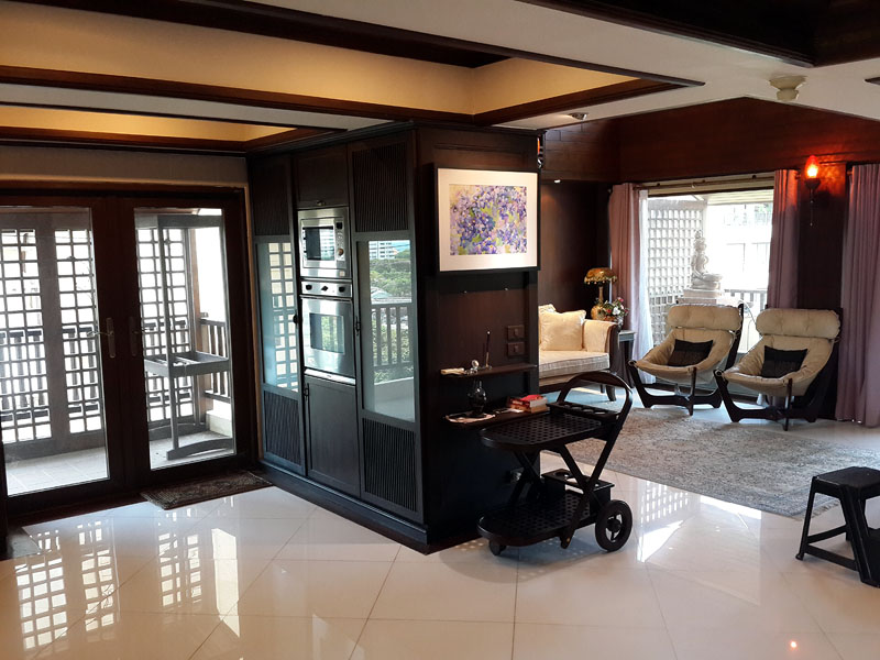 Three bedroom  condo for Sale in Jomtien