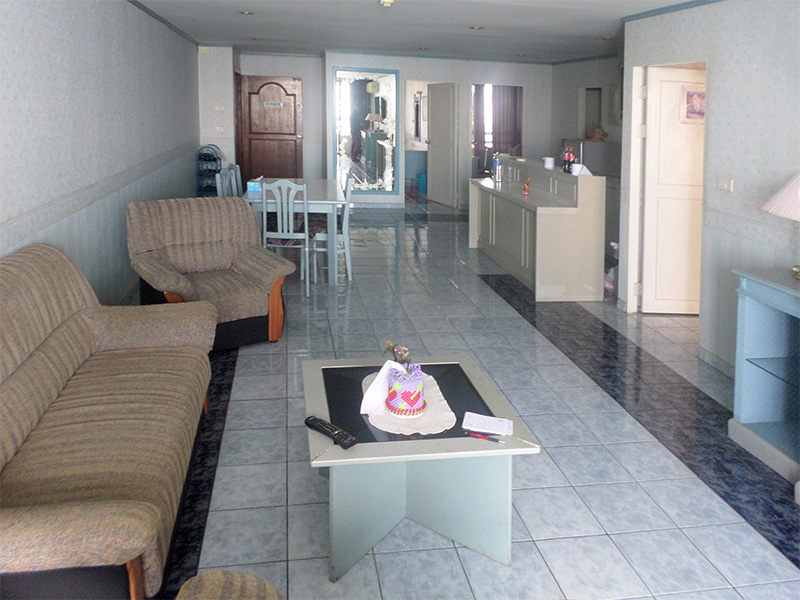 Three bedroom  condo for Sale in Jomtien