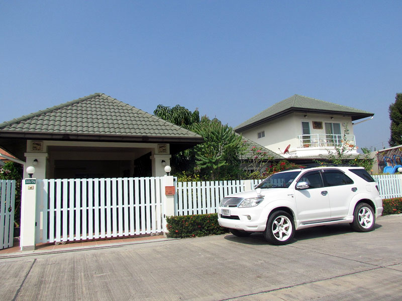 Four bedroom  house for Sale in East Pattaya