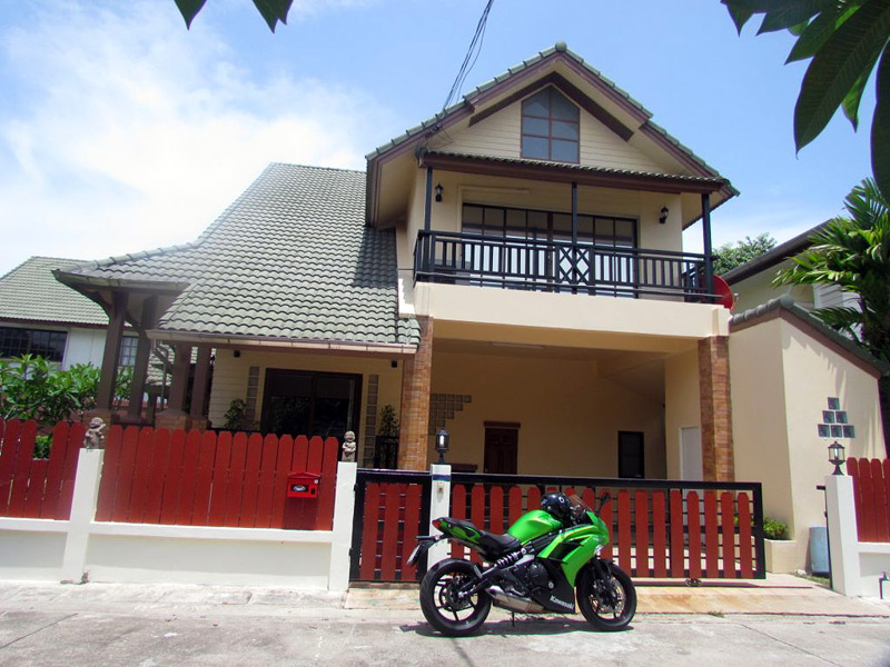 Three bedroom  house for Sale and Rent in East Pattaya