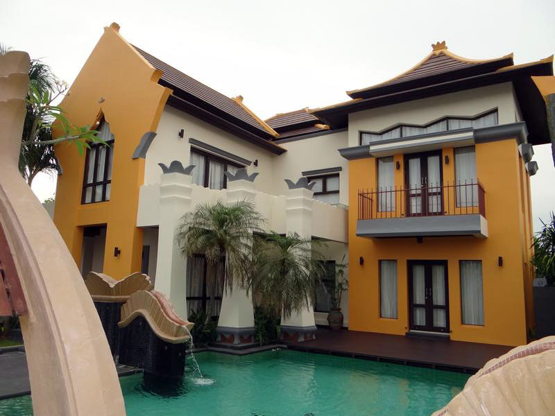 Five bedroom  house for Rent in East Pattaya