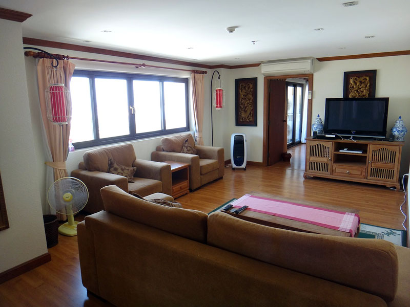 Two bedroom  condo for Sale in South Pattaya