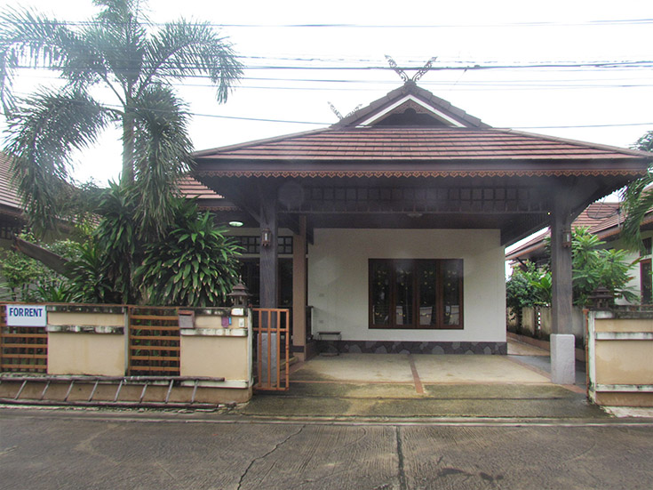Дом  с тремя спальнями в аренду (East Pattaya)