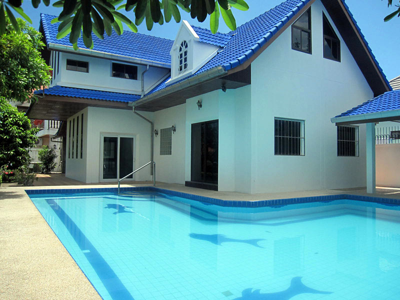 Six bedroom  house for Rent in East Jomtien - Huay Yai