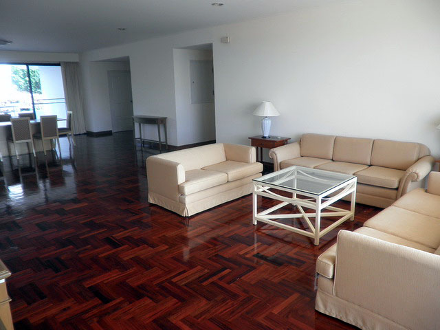 Three bedroom  condo for Rent in Pratumnak