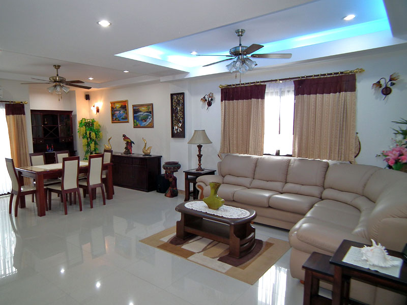 Two bedroom  condo for Rent in Jomtien