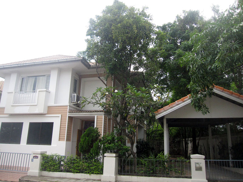 Three bedroom  house for Rent in Jomtien