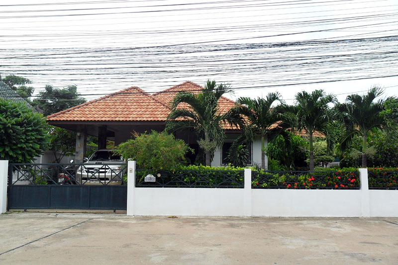 Three bedroom  house for Sale in East Pattaya