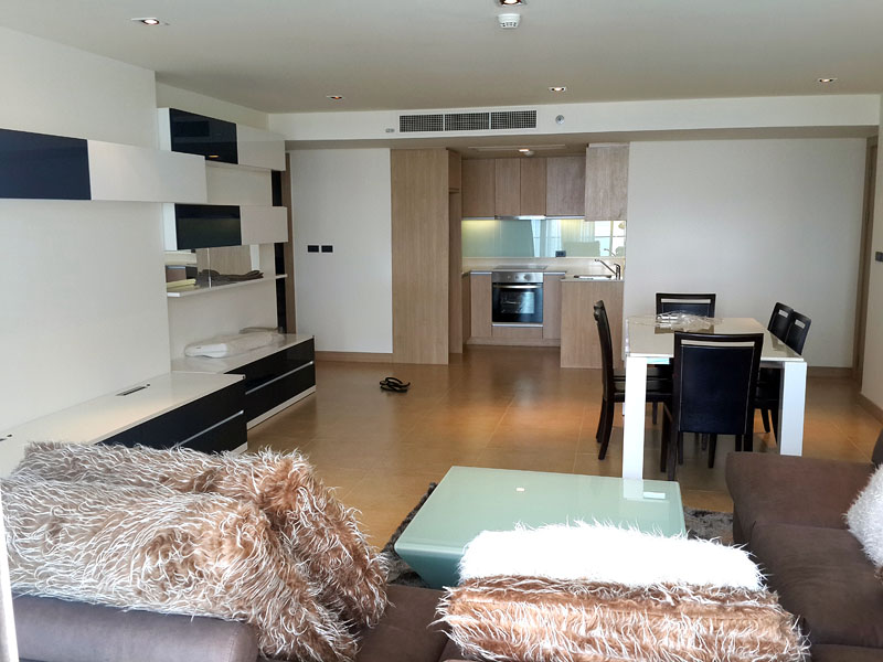 Two bedroom  condo for Sale in Pratumnak