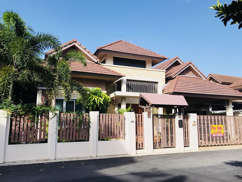 Three bedroom  house for Sale and Rent in East Pattaya