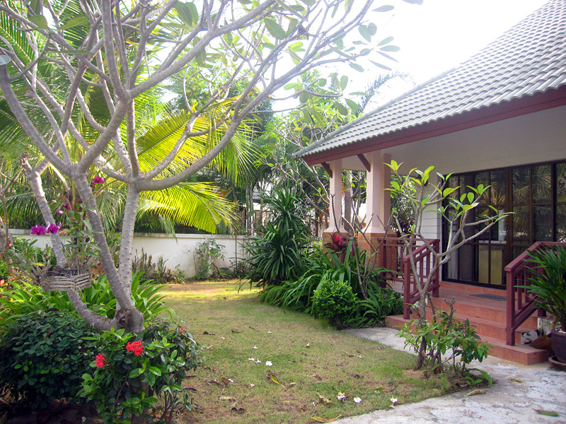 Three bedroom  house for Rent in East Jomtien - Huay Yai