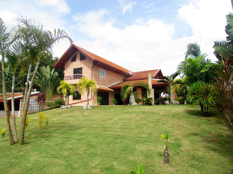 Five bedroom  house for Sale in East Jomtien - Huay Yai