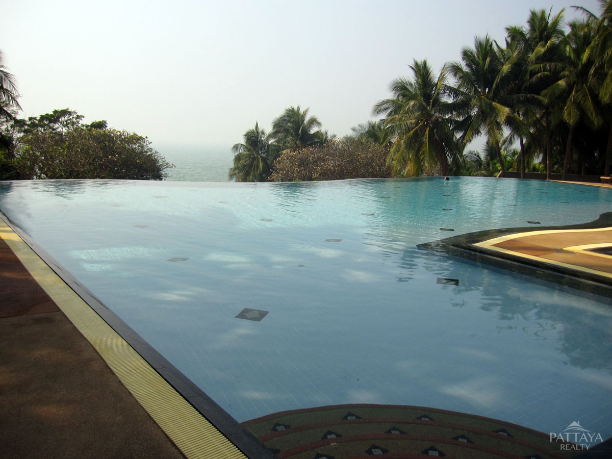 Two Bedroom House For Rent in Pratumnak for rent in Pratumnak