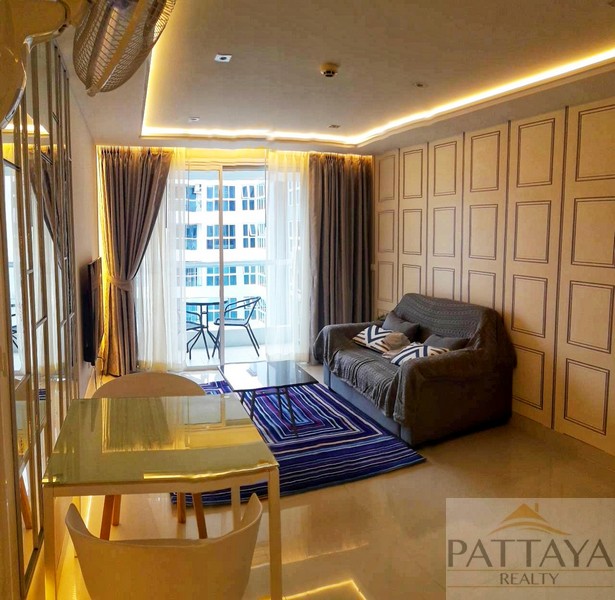 One bedroom  condo for Sale in South Pattaya