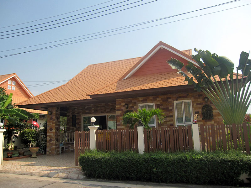 Дом  с тремя спальнями для продажи (East Jomtien - Huay Yai)