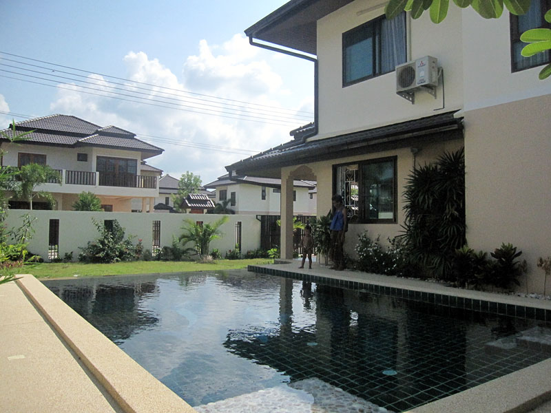 Three bedroom  house for Rent in Bang Saray